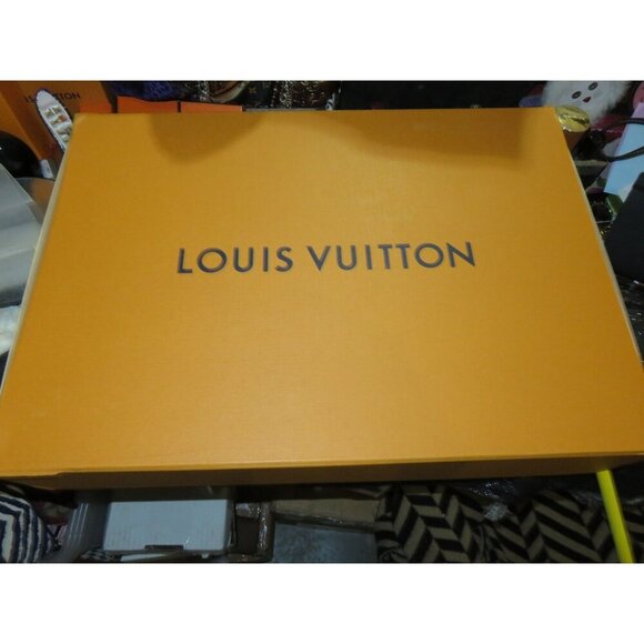 Louis Vuitton LV HUGE Extra Large Empty Storage Box 23 long X 16 wide X 6 high - Picture 1 of 5